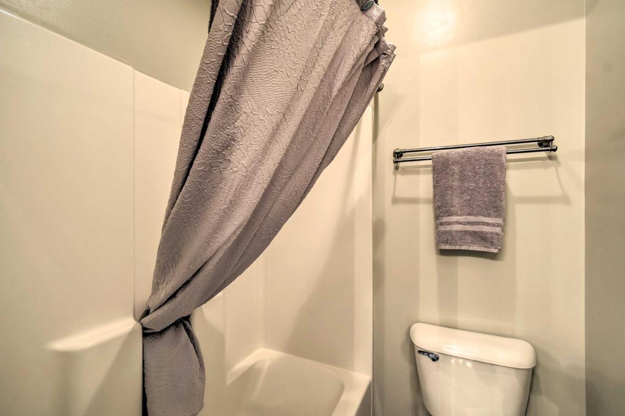 Lovely Myrtle Beach Condo With Community Pool! 外观 照片